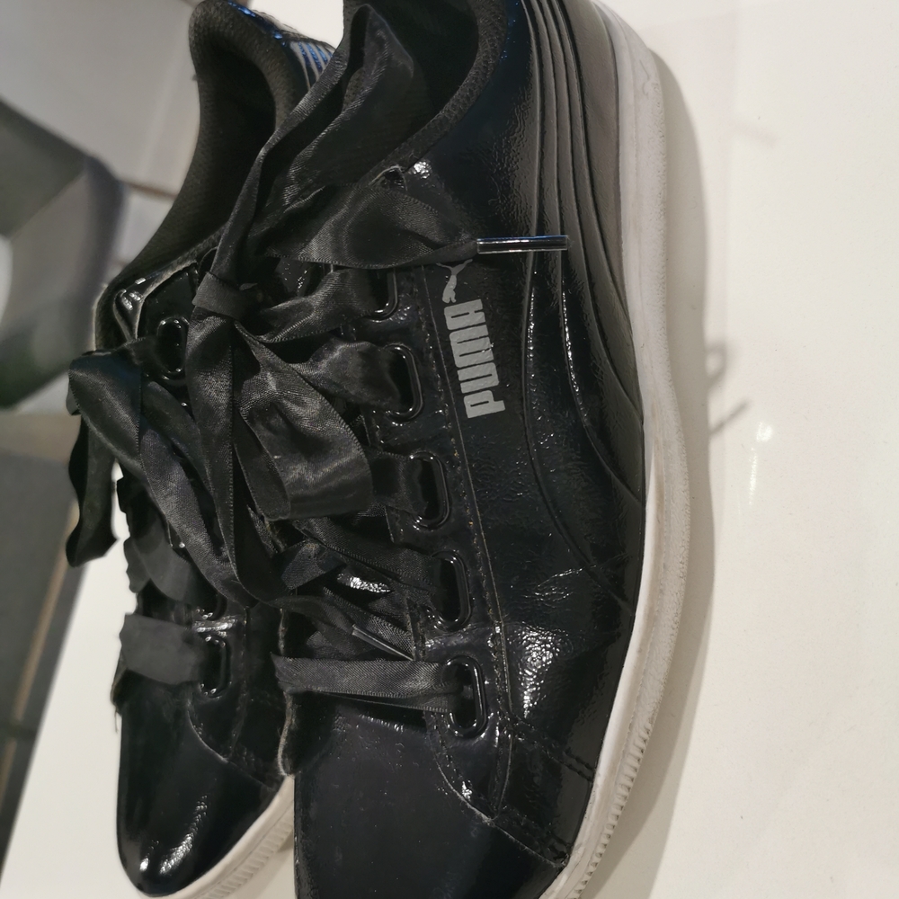 PUMA Black Sneakers with Satin Laces